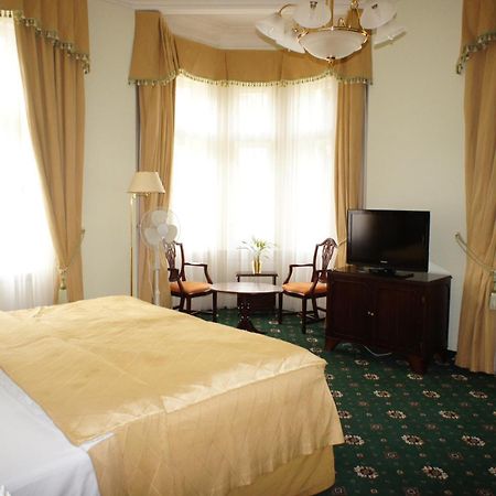 Hotel Mignon Karlovy Vary Exterior photo